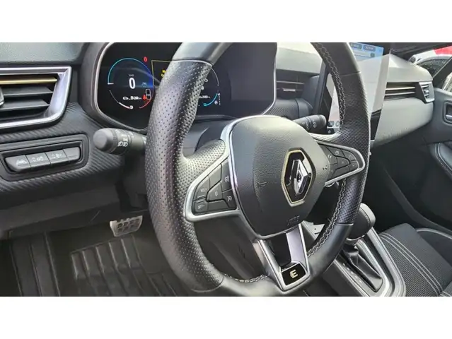Renault Clio view 6