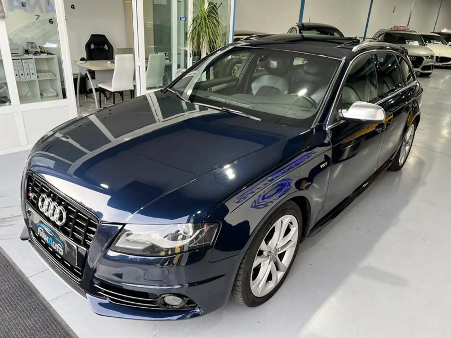 Audi S4 Avant S-Tronic Blau - 2