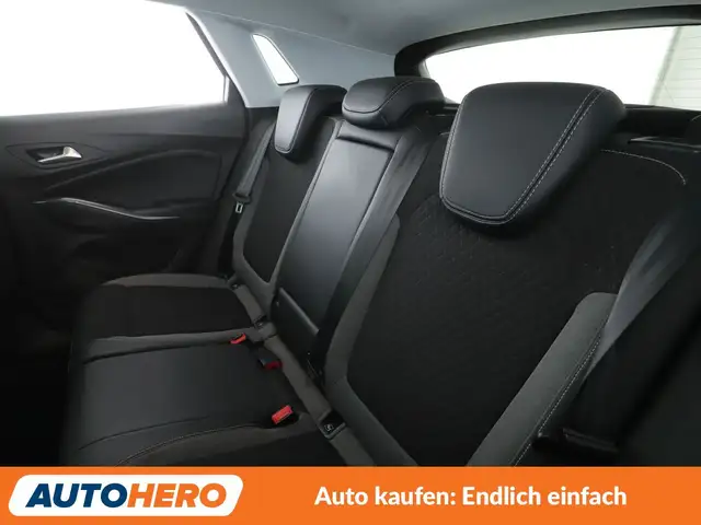 Opel Grandland view 14
