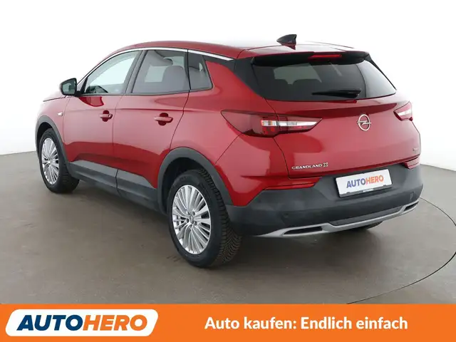 Opel Grandland view 4