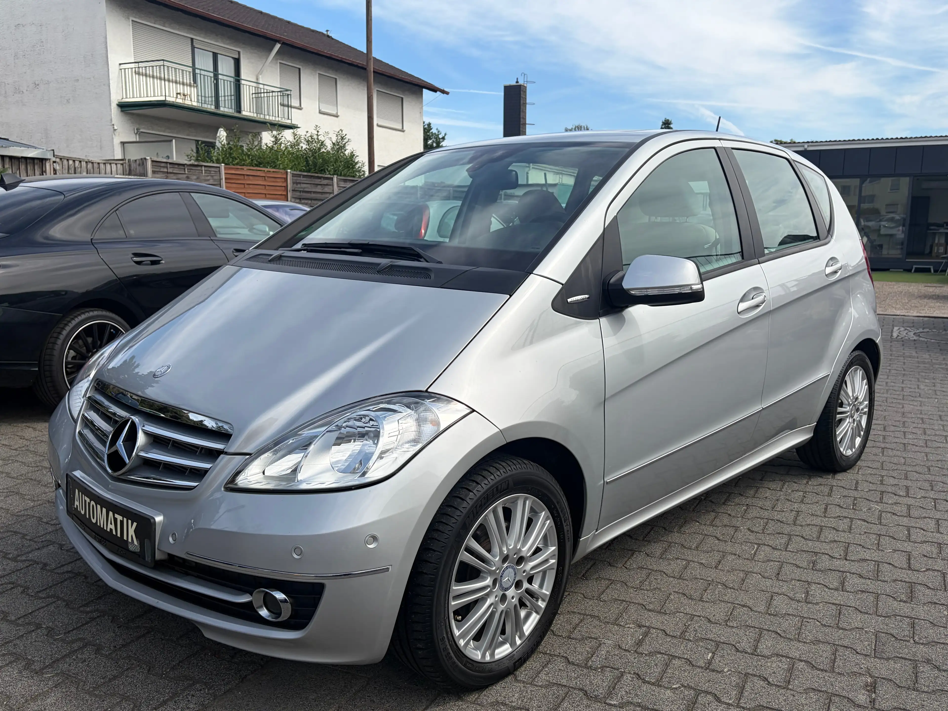 Mercedes-Benz A 180 A 180 CDI 5-türig*Automatik*SHZ*Temp.*Schiebe-Dach*Pano*BT*Navi* — photo 2