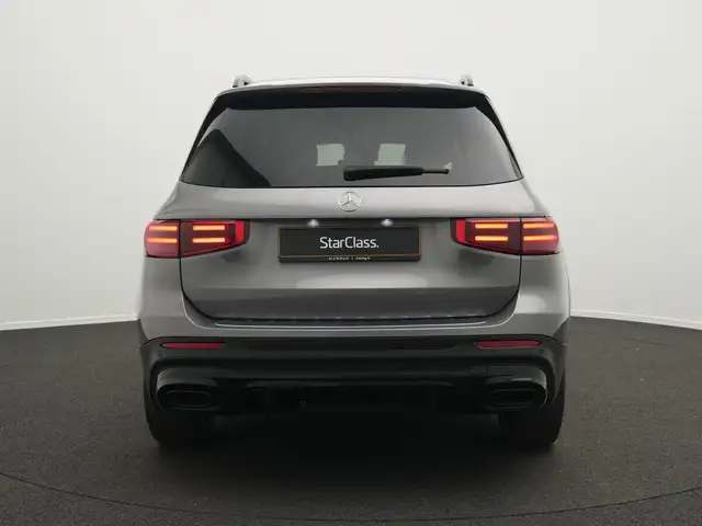 Mercedes-Benz GLB Class view 4