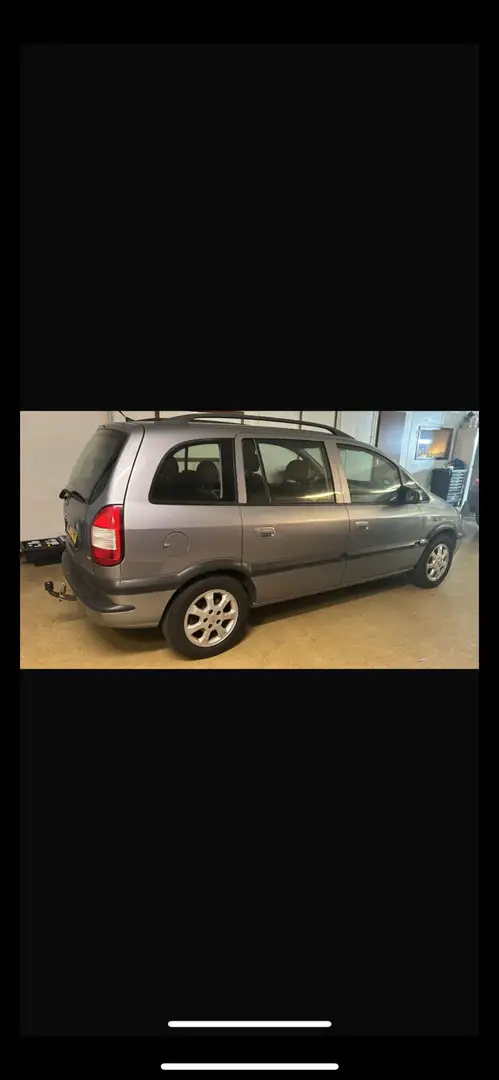 Opel Zafira 1.8-16V Elegance Grijs - 2