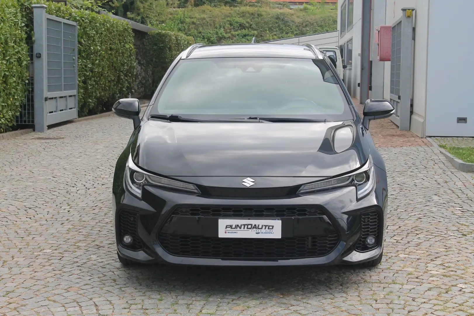 Suzuki Swace 1.8 Hybrid E-CVT 2WD Top Nero - 2
