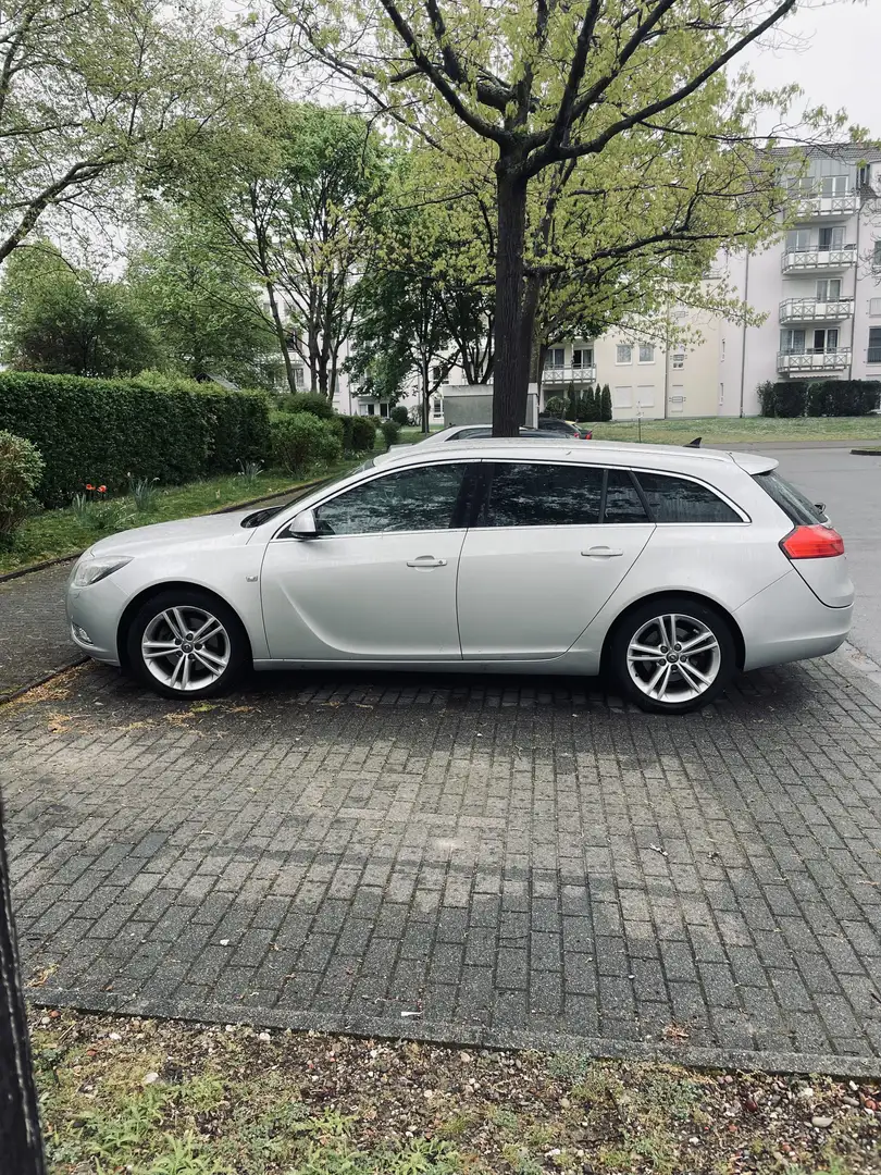 Opel Insignia - 2