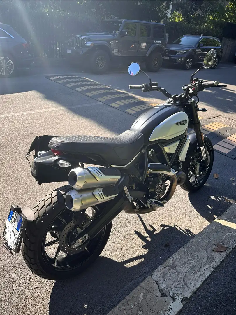 Ducati Scrambler DARK PRO 1100 Negro - 1