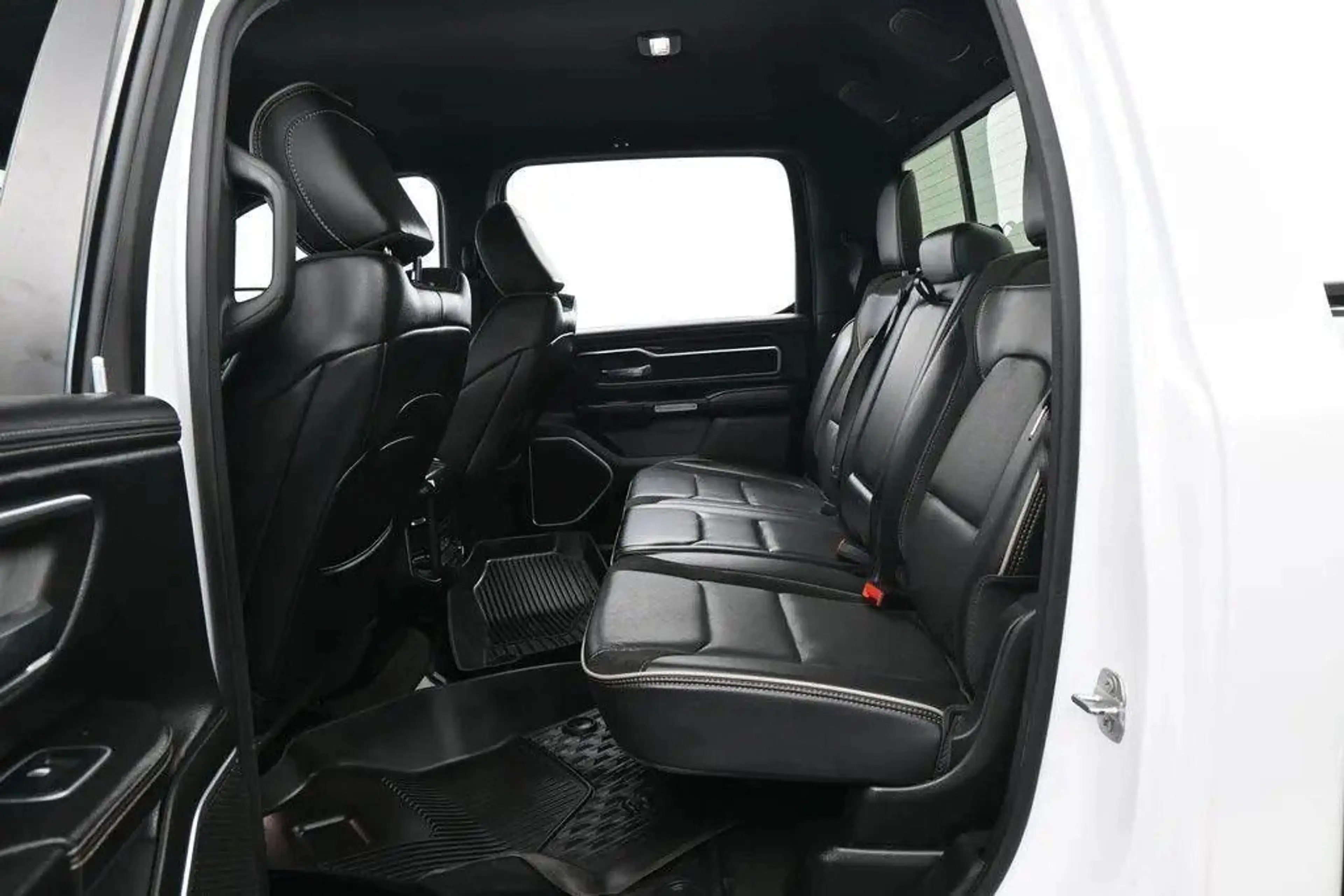Dodge RAM Ram 1500 5.7L Laramie Sport unfallfrei 4X4 5,7 — photo 10