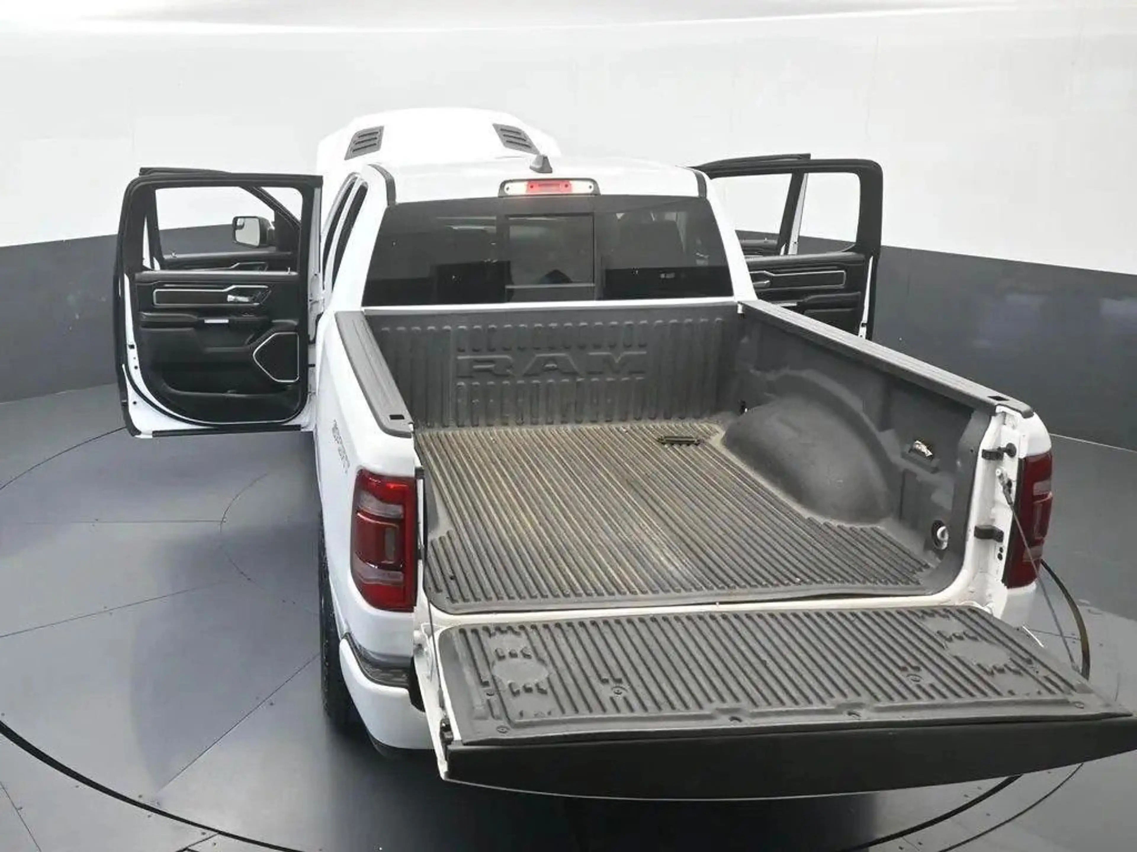 Dodge RAM Ram 1500 5.7L Laramie Sport unfallfrei 4X4 5,7 — photo 12