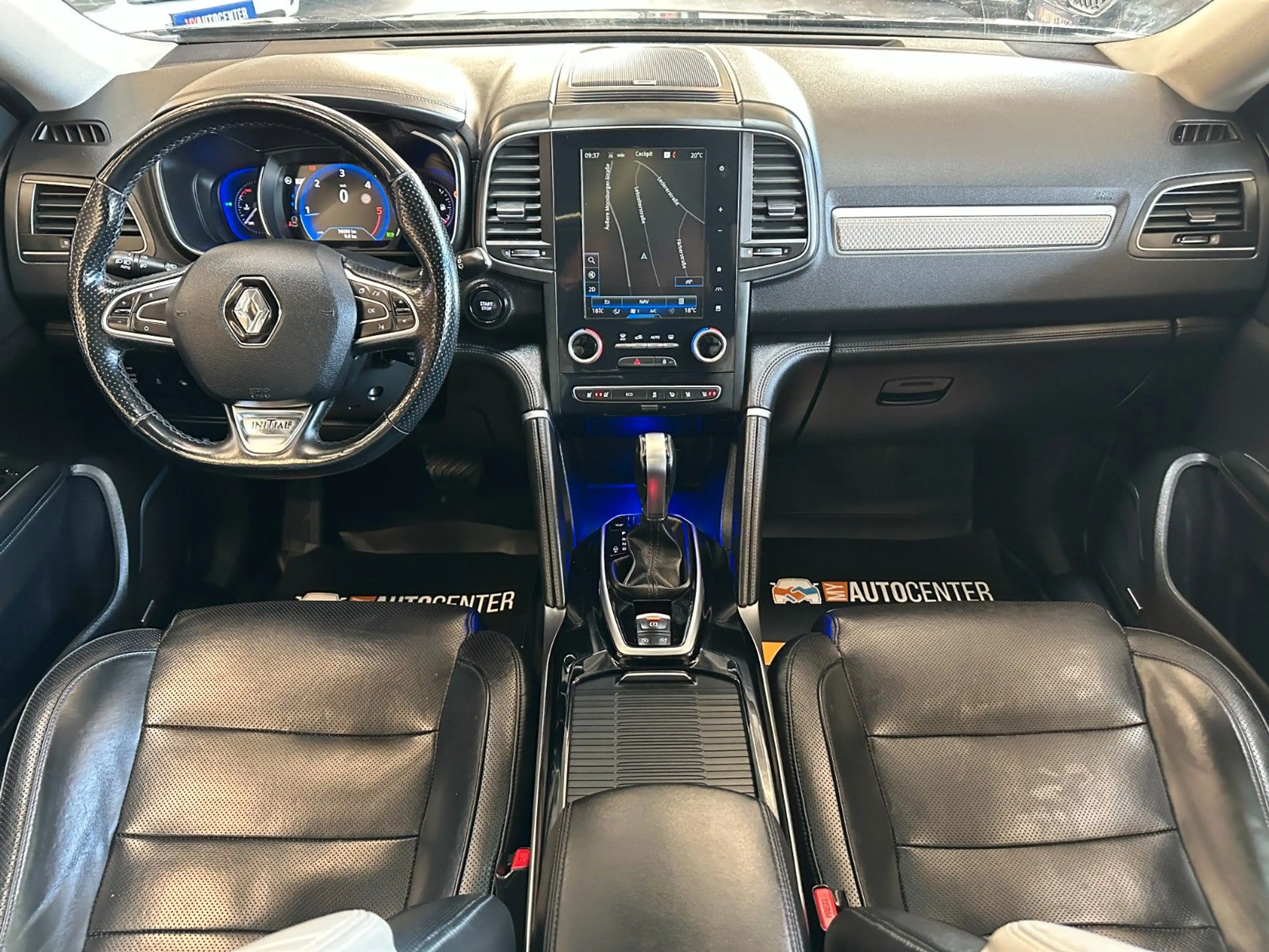 Renault Koleos Initiale Paris 4x4 *LED*Kamera*Pano* — photo 6
