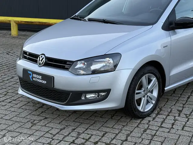 Volkswagen Polo view 6