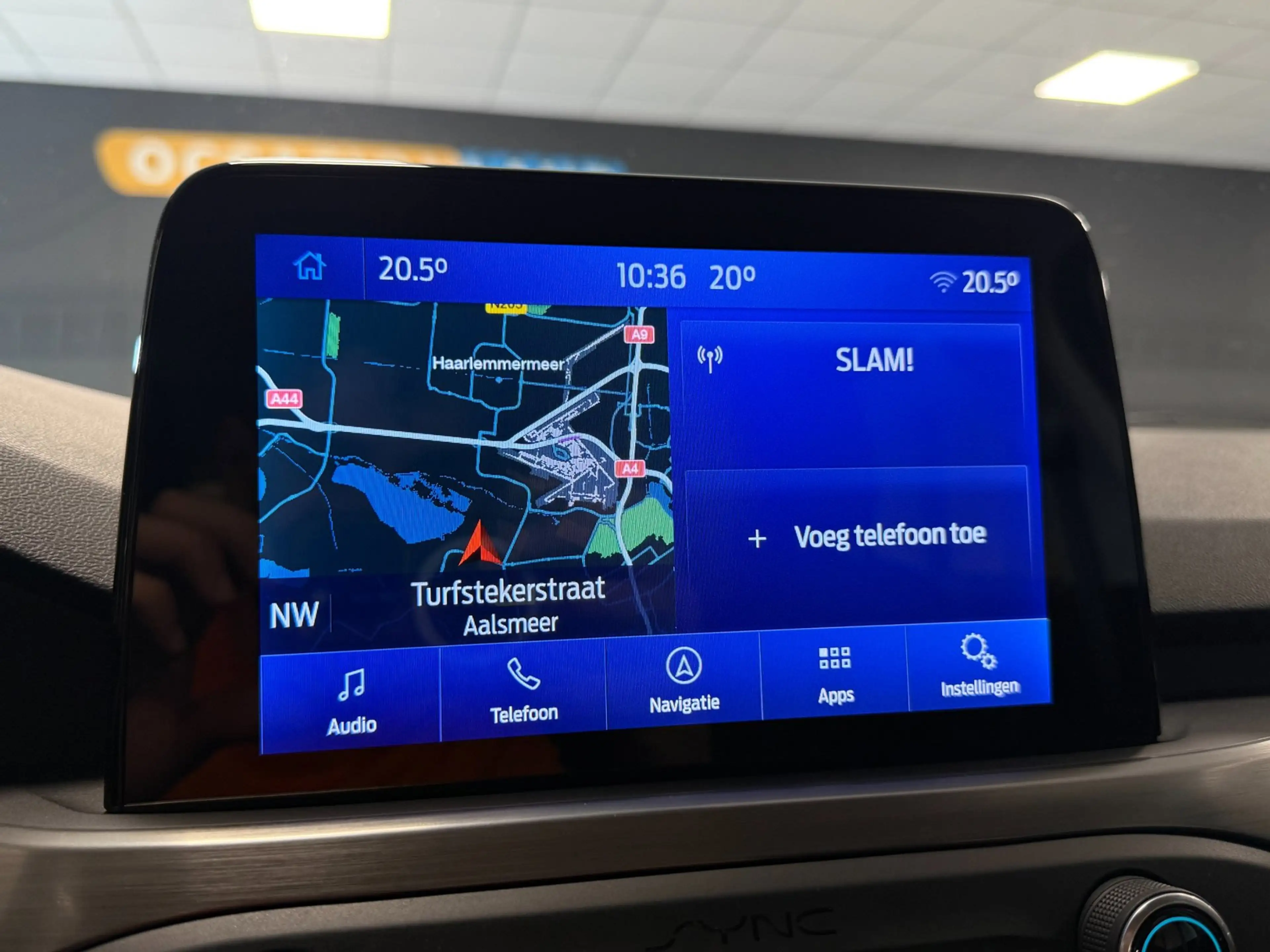 Ford Focus 1.0 EcoBoost ST Line Business|PDC|KEYLESS|CRUISE|S — photo 31