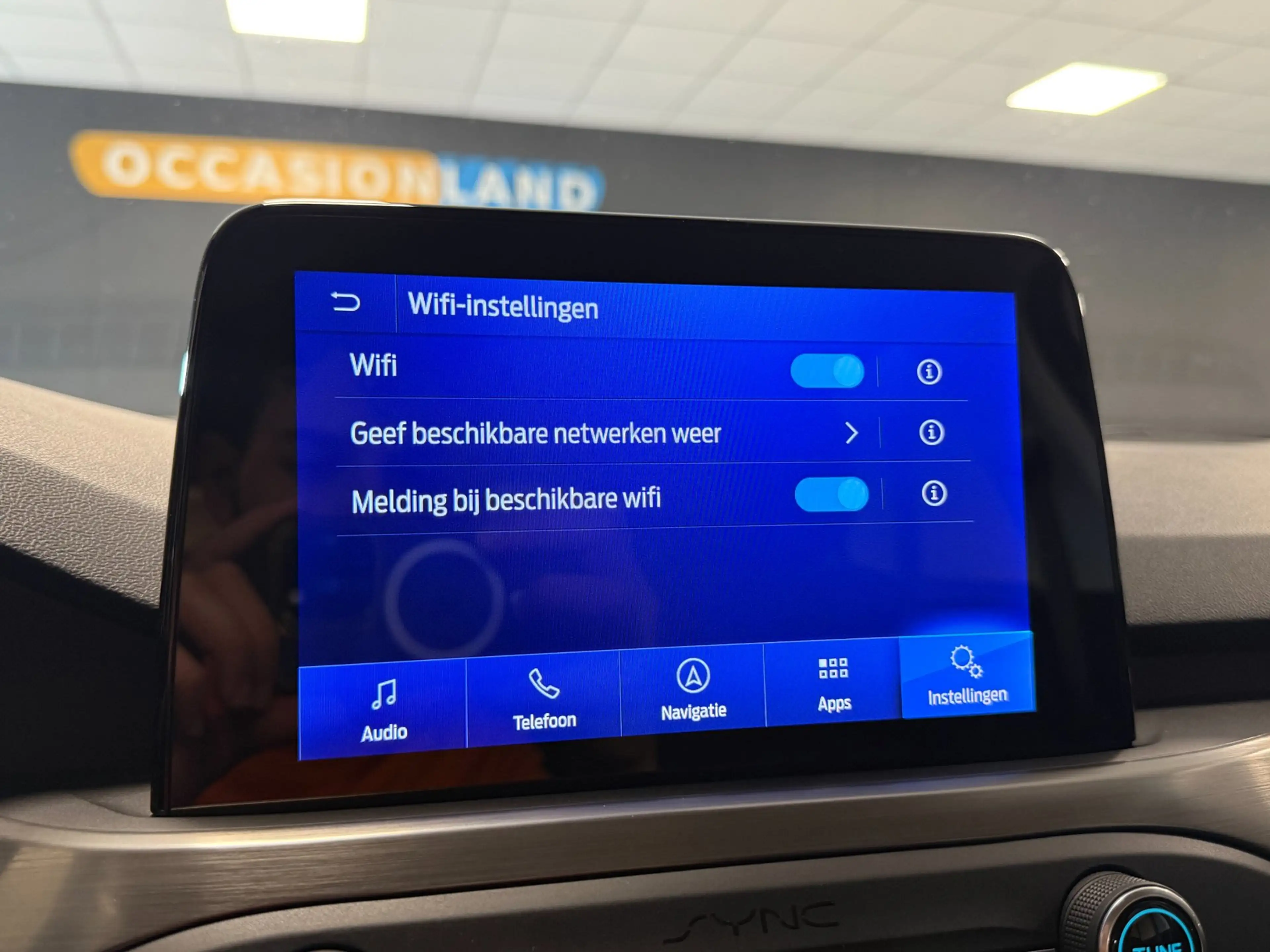 Ford Focus 1.0 EcoBoost ST Line Business|PDC|KEYLESS|CRUISE|S — photo 37