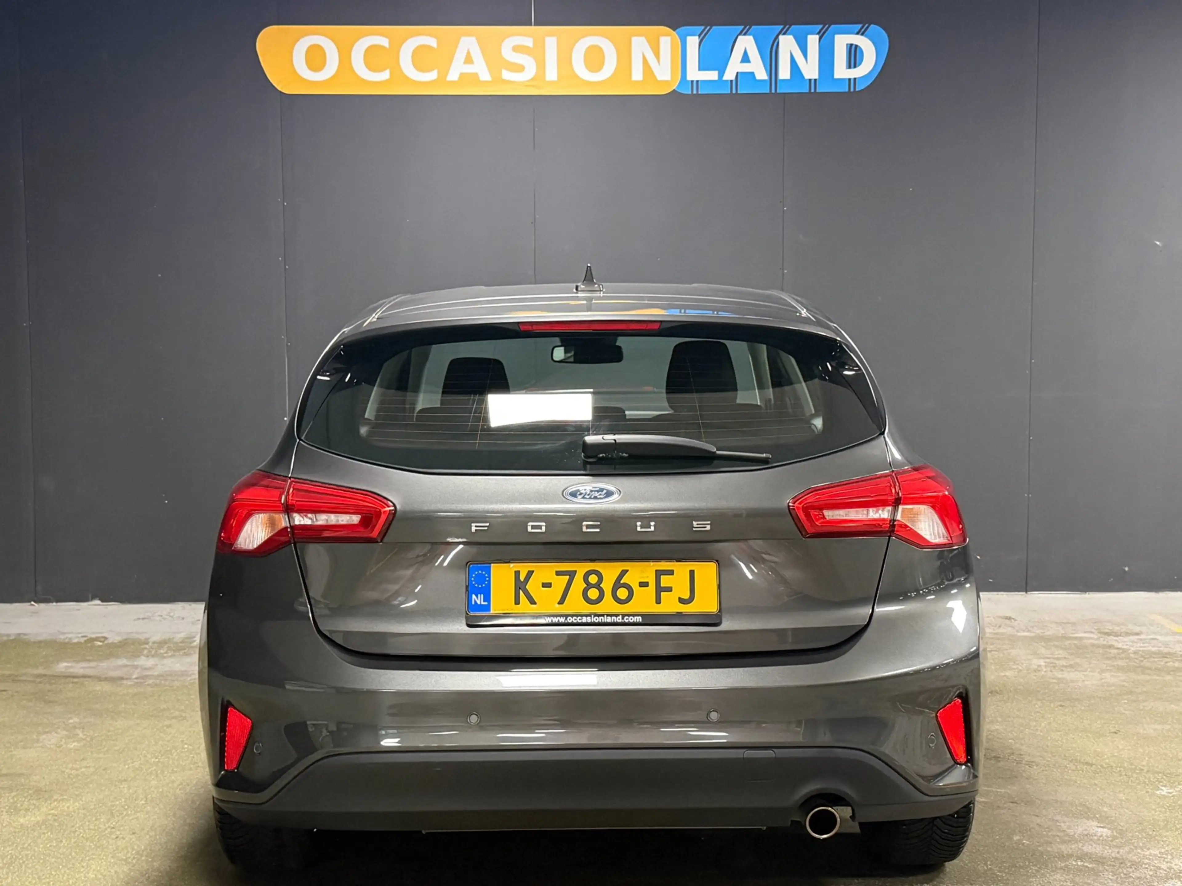Ford Focus 1.0 EcoBoost ST Line Business|PDC|KEYLESS|CRUISE|S — photo 6
