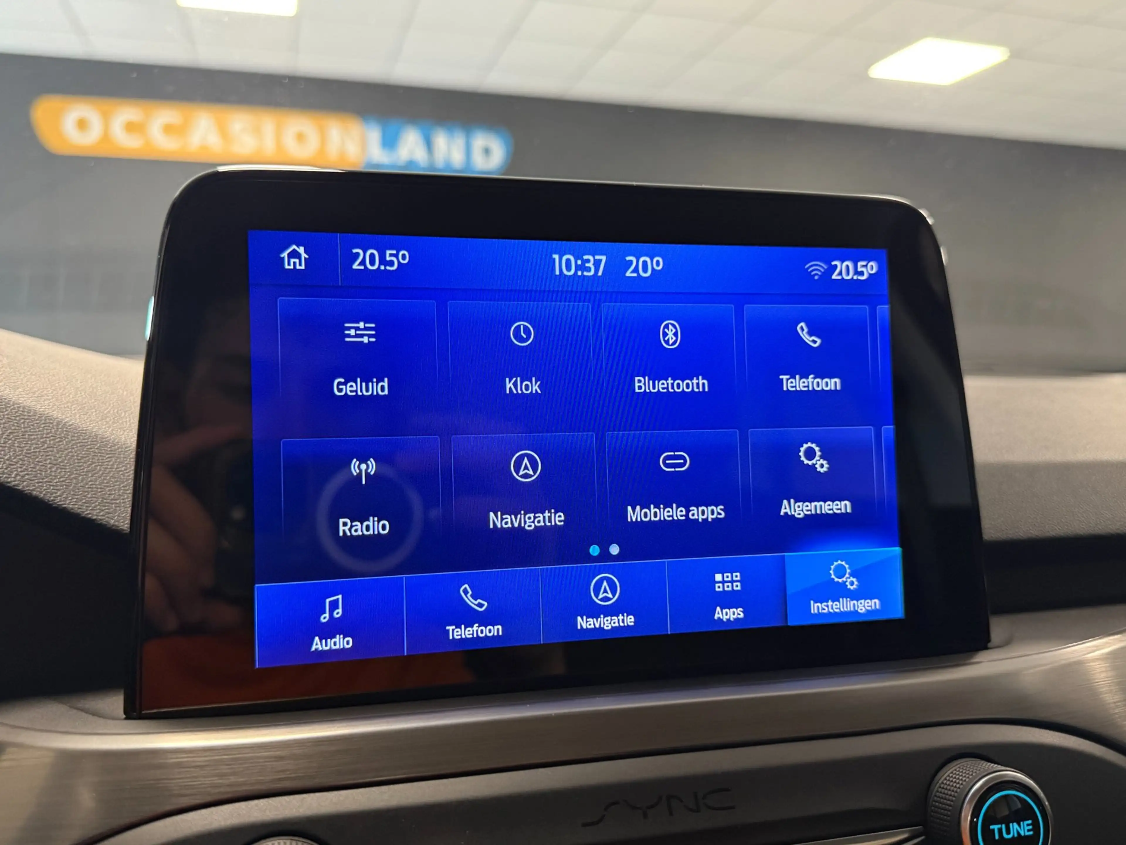 Ford Focus 1.0 EcoBoost ST Line Business|PDC|KEYLESS|CRUISE|S — photo 35