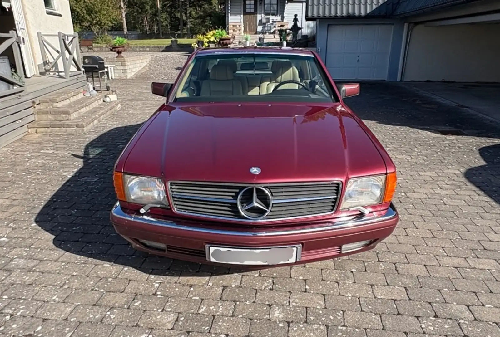 Mercedes-Benz 560 560 SEC - 1