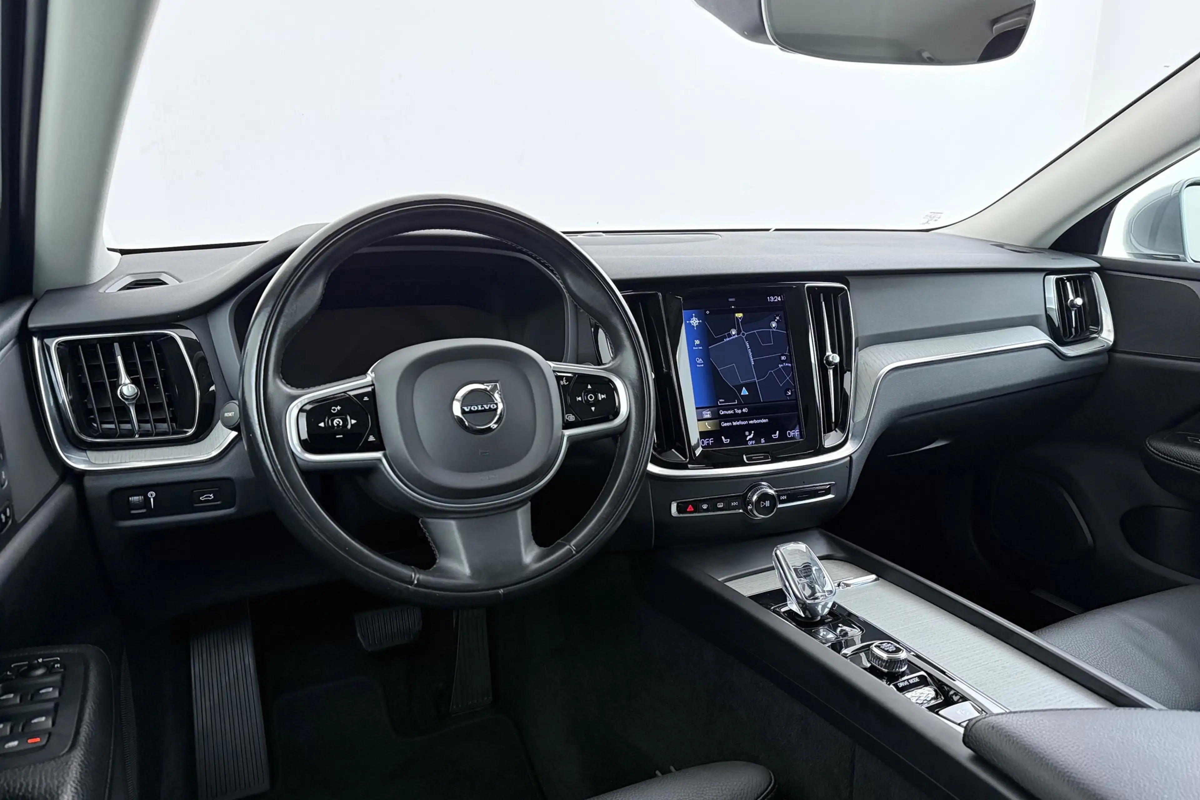 Volvo V60 2.0 B4 Inscription | Trekhaak | Org NL | Comfortst — photo 15