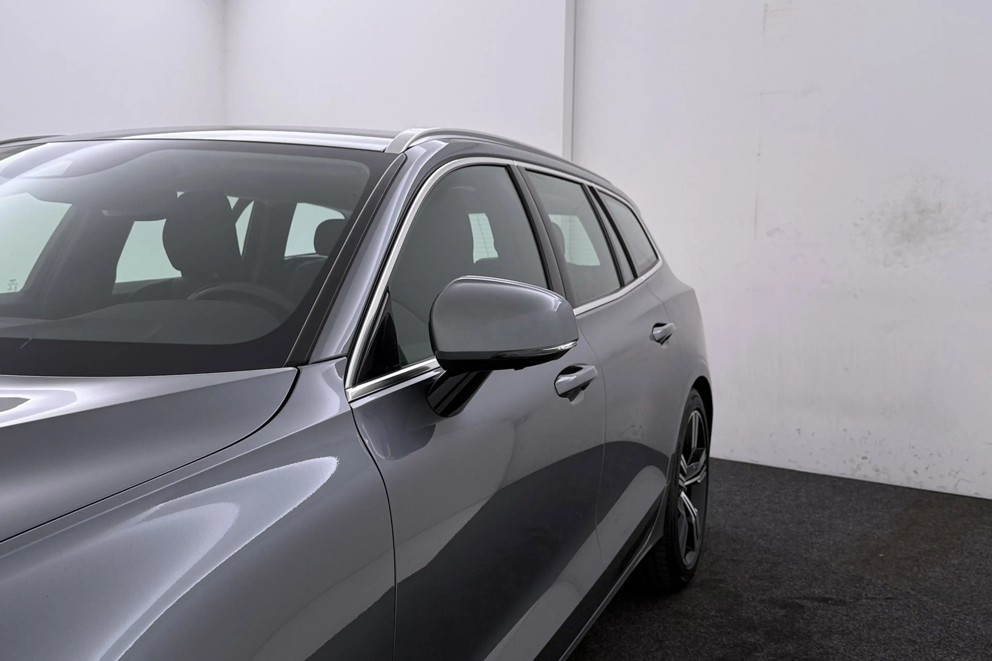 Volvo V60 2.0 B4 Inscription | Trekhaak | Org NL | Comfortst — photo 49