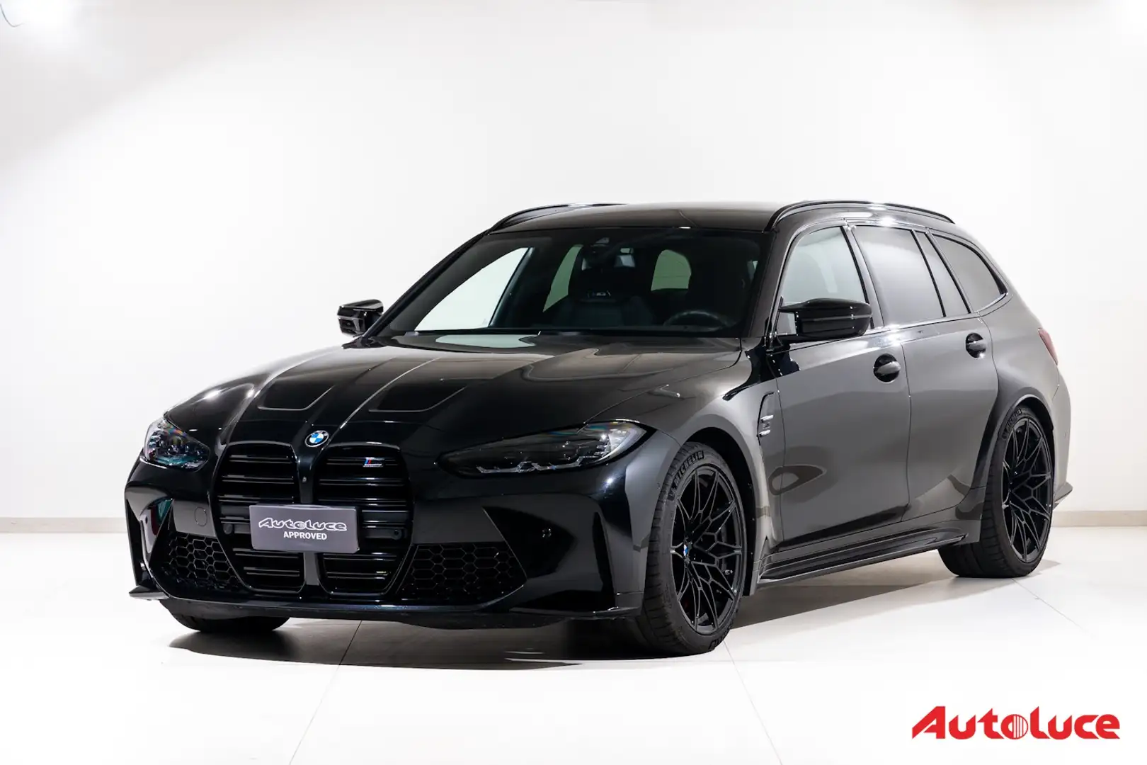 BMW M3 Competition M xDrive Touring Zwart - 1