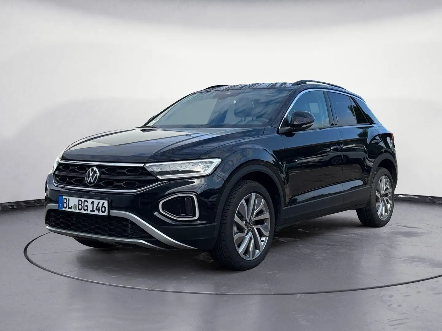 Volkswagen T-Roc Life 1.5 l TSI OPF Schwarz - 1