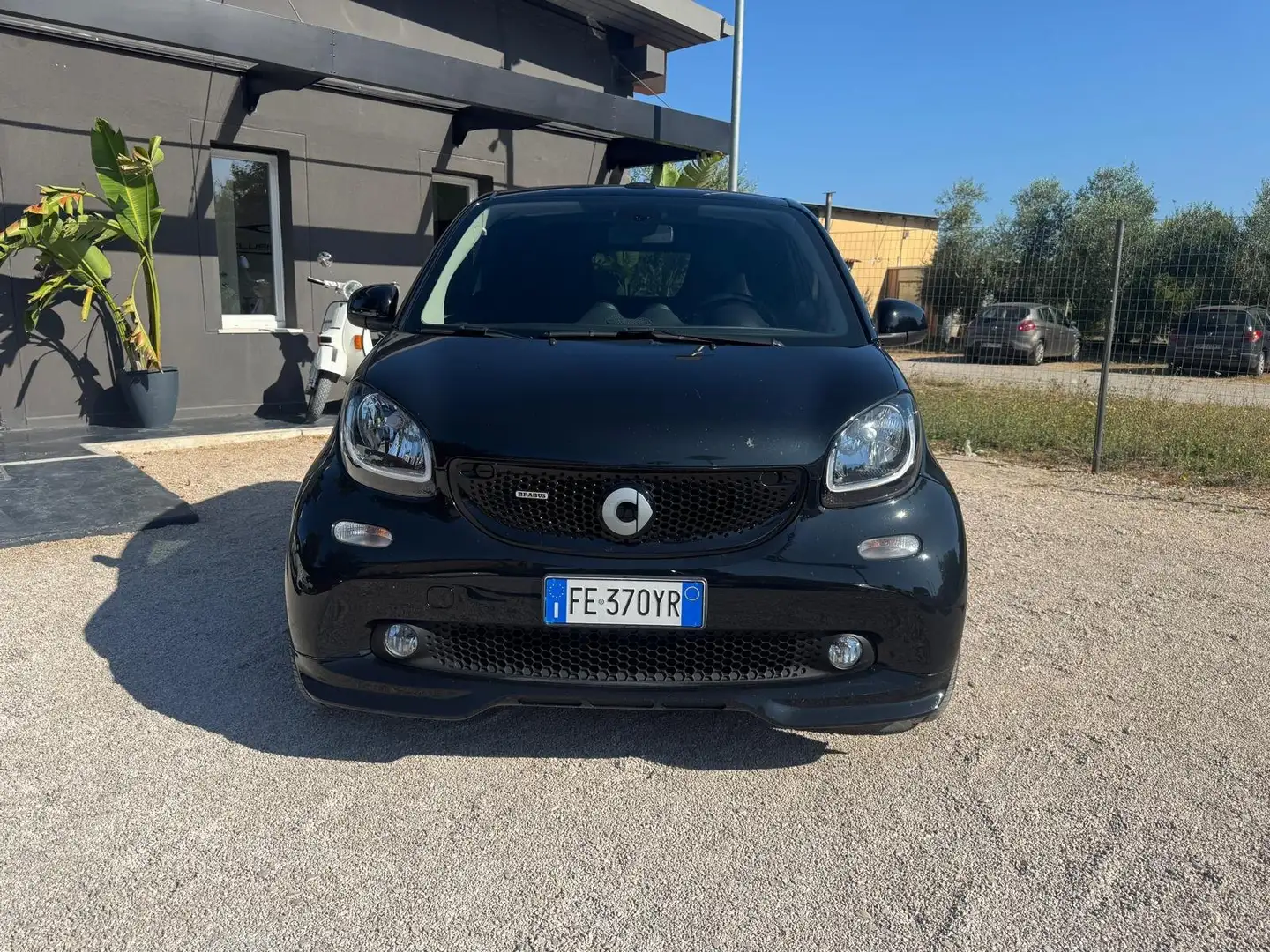 smart forTwo Fortwo Cabrio 1.0 Brabus Xclusive 109cv Schwarz - 2