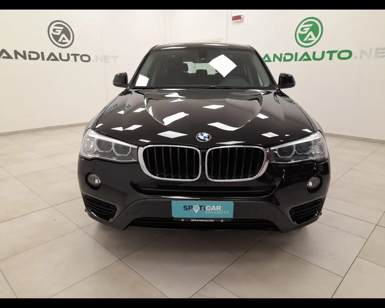 BMW X3 F25 -  xdrive20d Business auto Zwart - 2