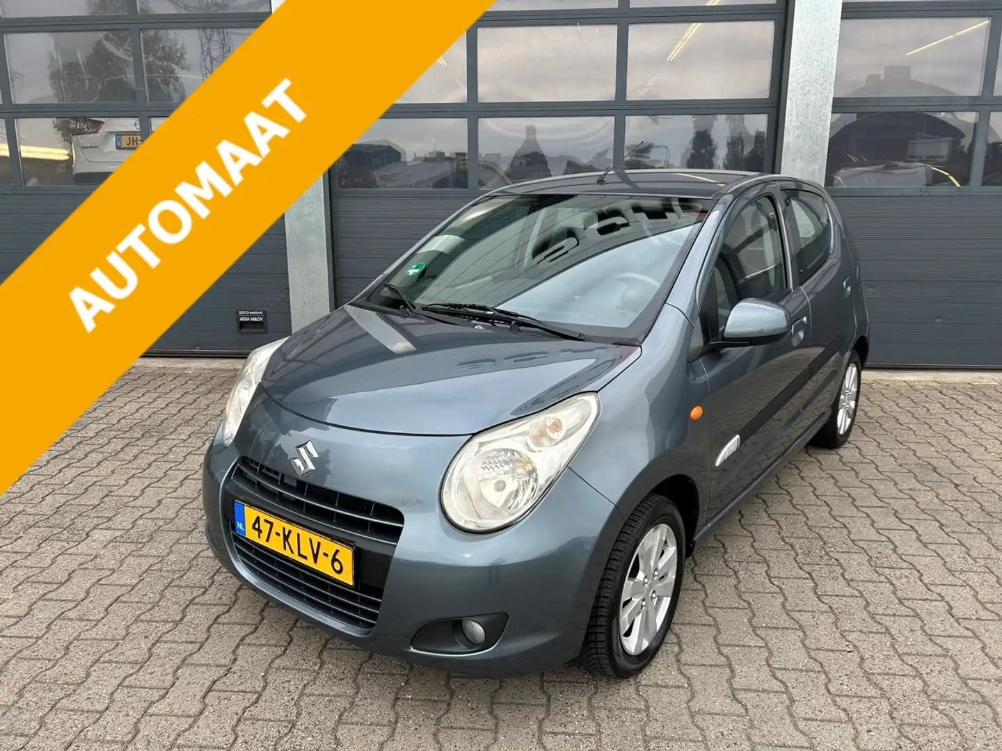 Suzuki Alto 1.0 68pk Automaat Exclusive Grijs - 1