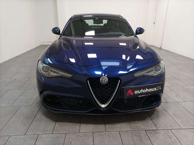 Alfa Romeo Giulia 2.9 V6 Bi-Turbo Quadrifoglio|Navi|H&K|
