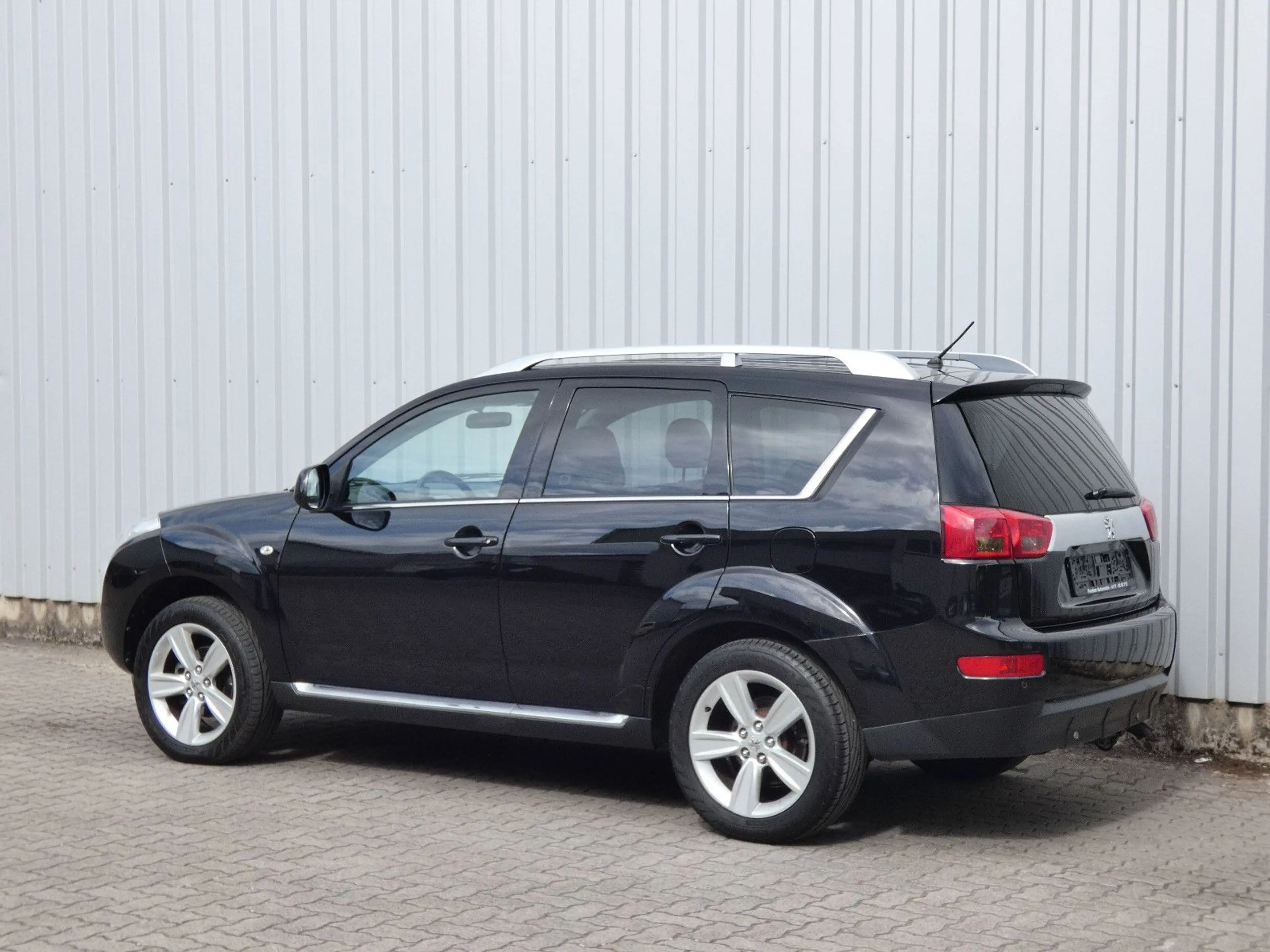 Peugeot 4007 Platinum-Allrad-Klima-Leder-Navi-Xenon-AHK — photo 7