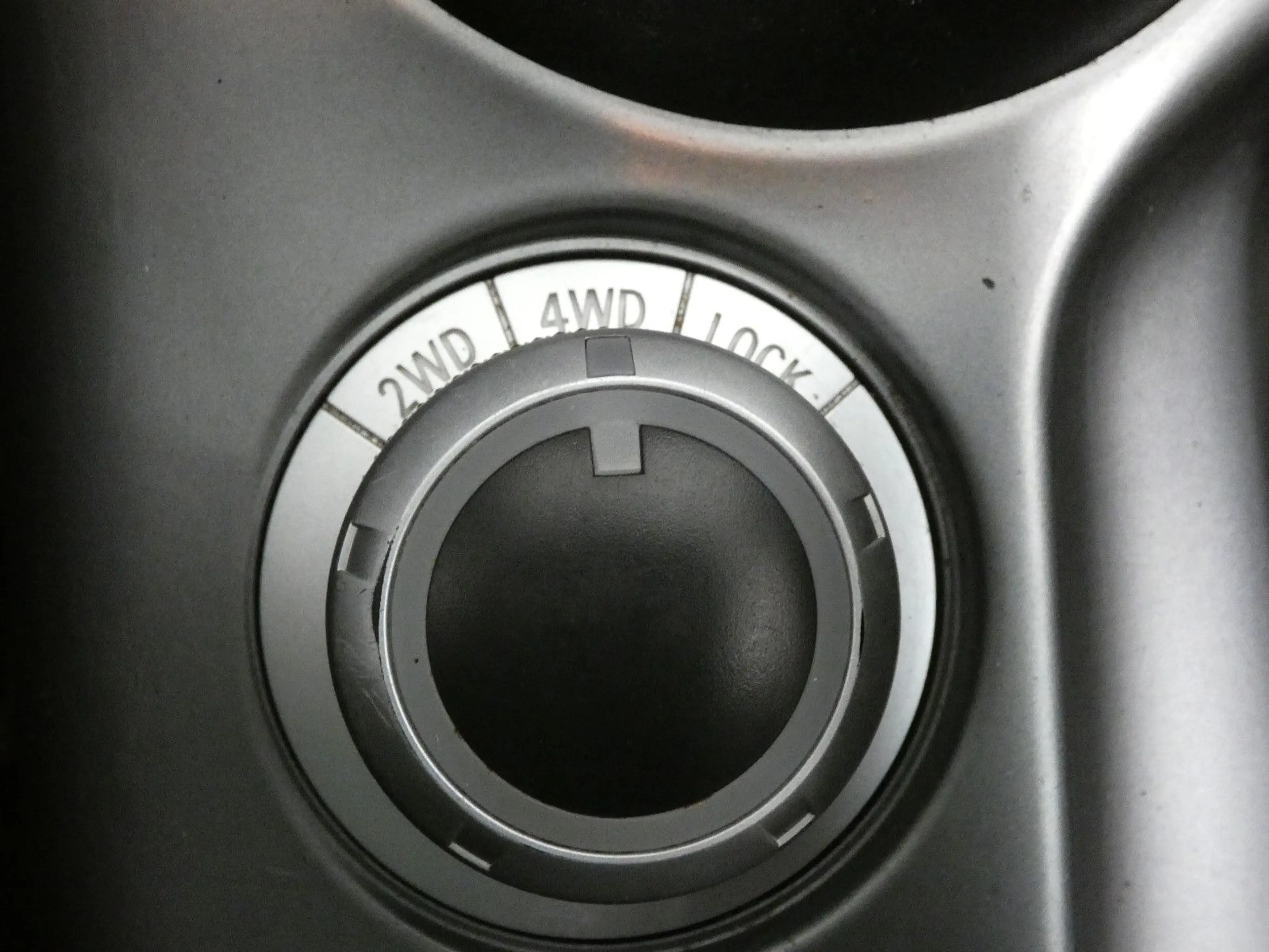 Peugeot 4007 Platinum-Allrad-Klima-Leder-Navi-Xenon-AHK — photo 13