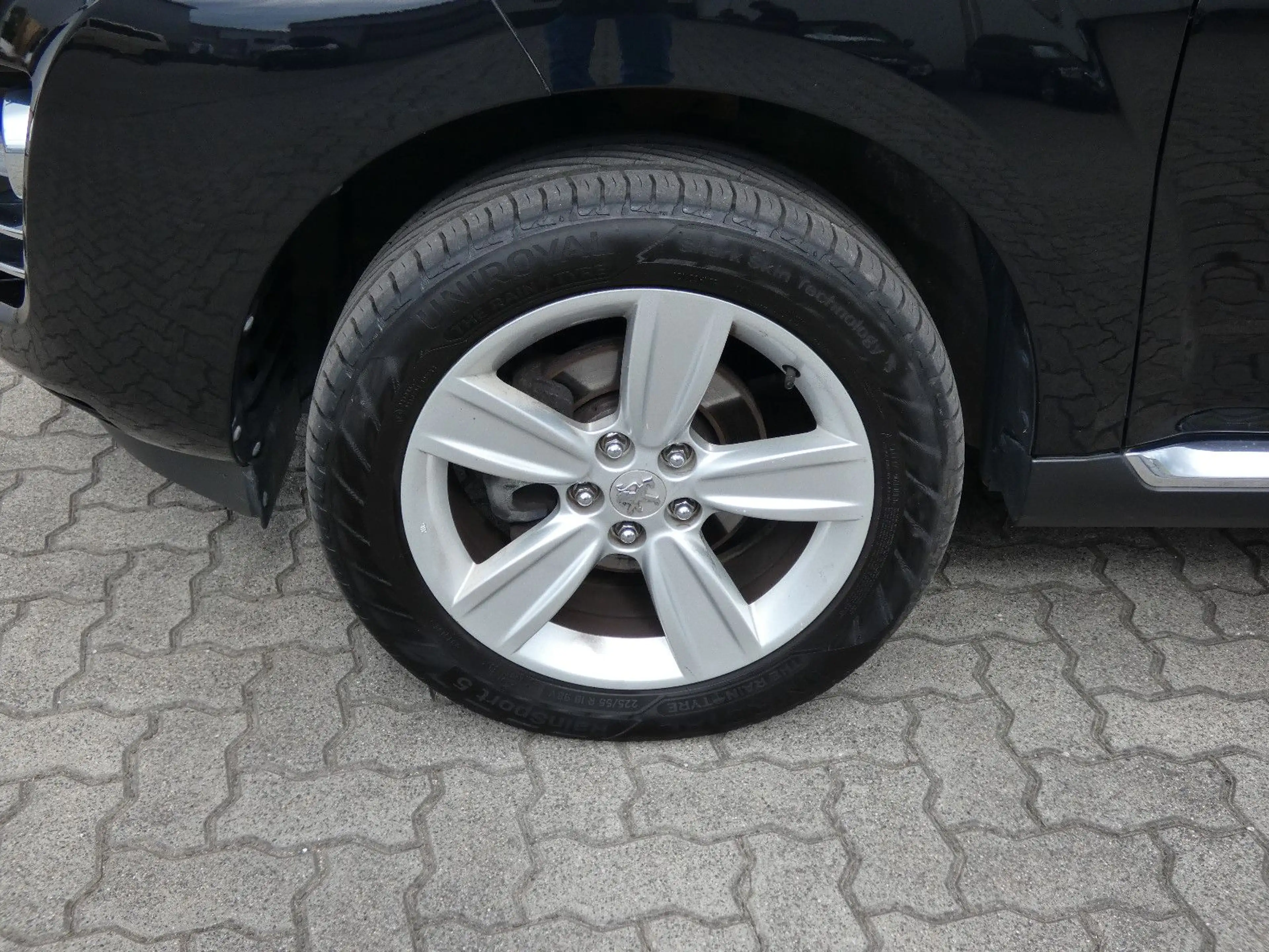 Peugeot 4007 Platinum-Allrad-Klima-Leder-Navi-Xenon-AHK — photo 10
