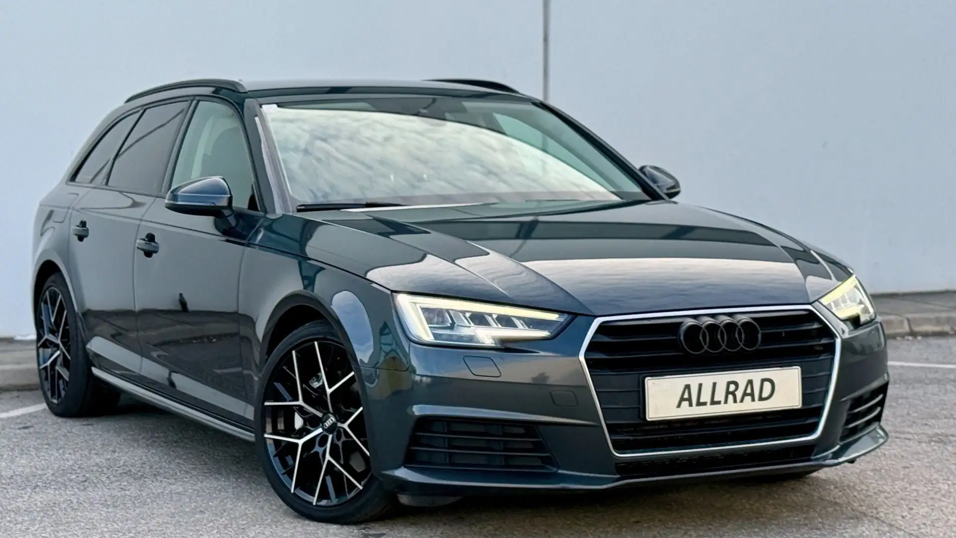 Audi A4 2,0 TDI Quattro *Viele-Extras +Pickerl neu Matrix Grau - 2