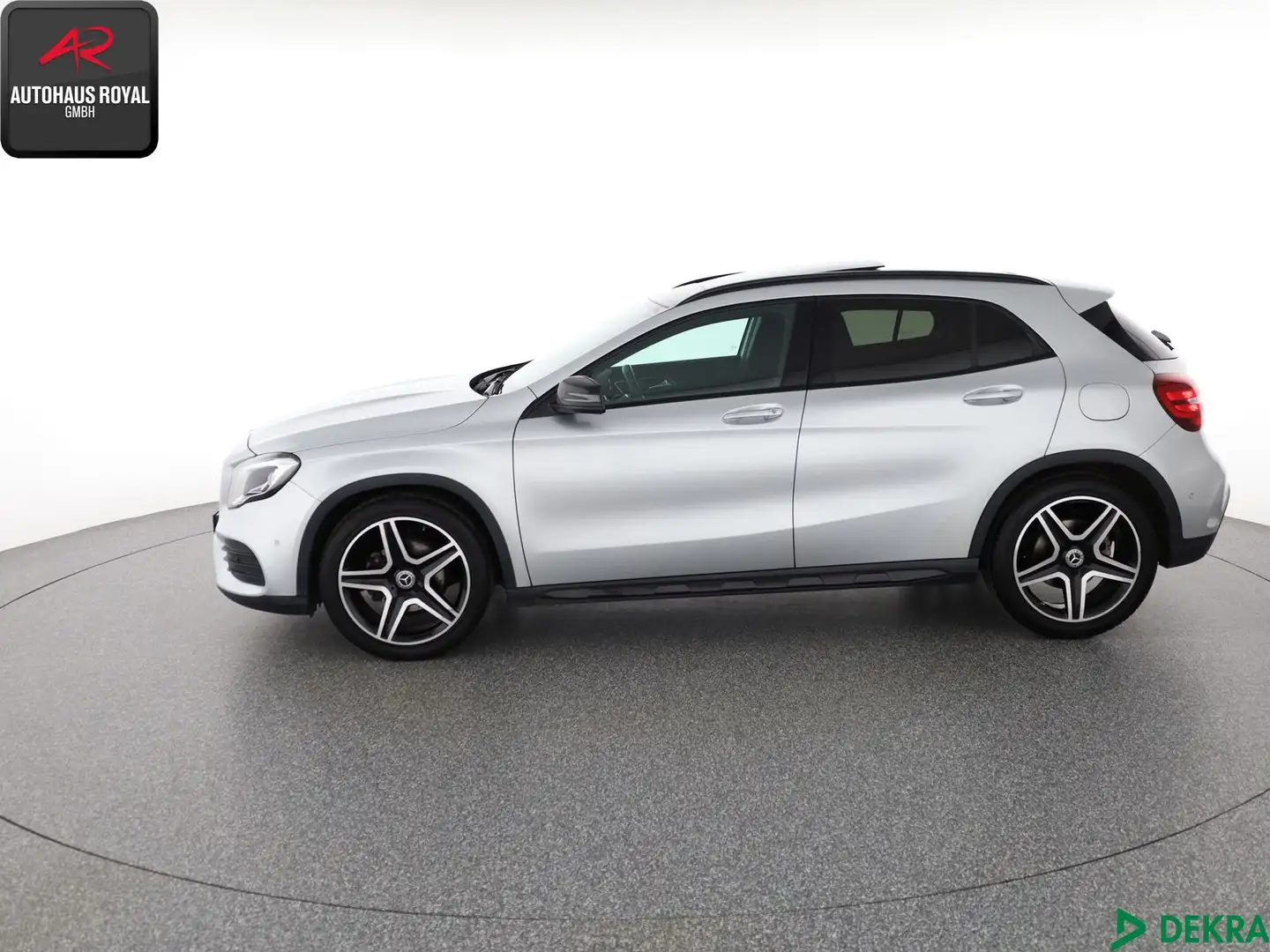 Mercedes-Benz GLA 200 GLA 200 AMG NIGHT KAMERA,KEYLESS,PANO,AMBIENTE Argent - 2