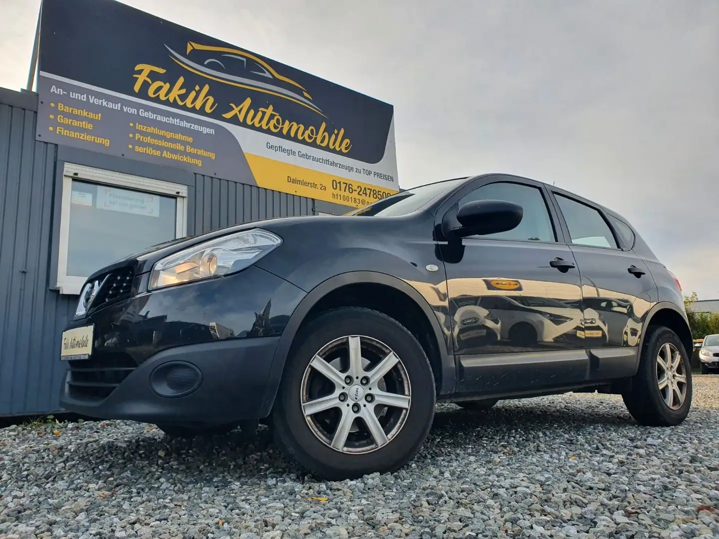 Nissan Qashqai Visia 8fach Tempomat AUX-IN 1Hand Zwart - 1