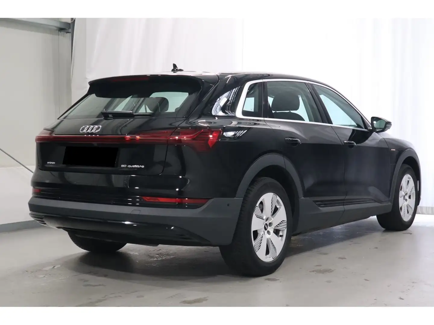Audi e-tron 50 Quattro - 71kwh Nero - 2