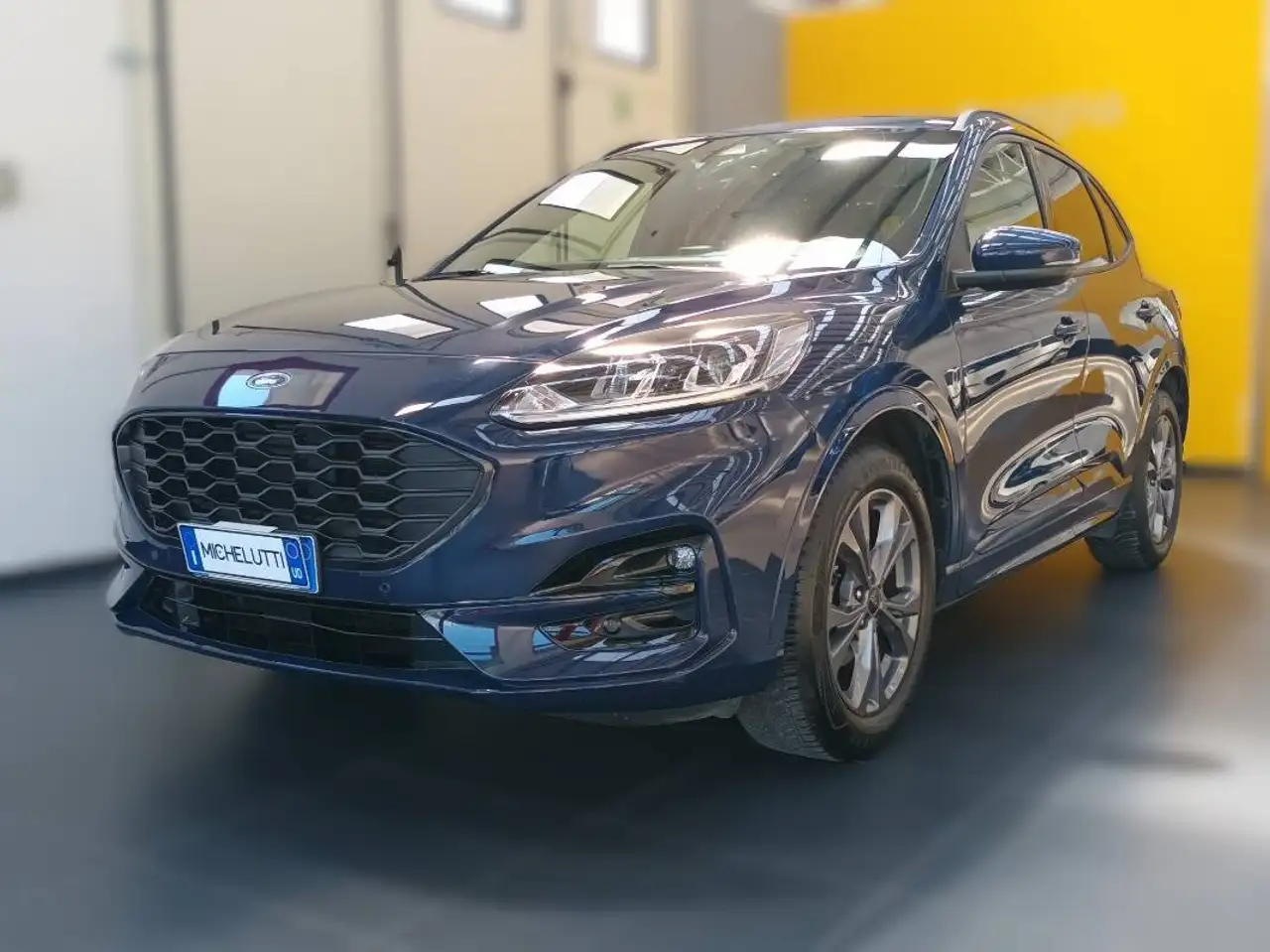 Ford Kuga 2.5 full hybrid ST-Line 2wd 190cv cvt — photo 1 of 15