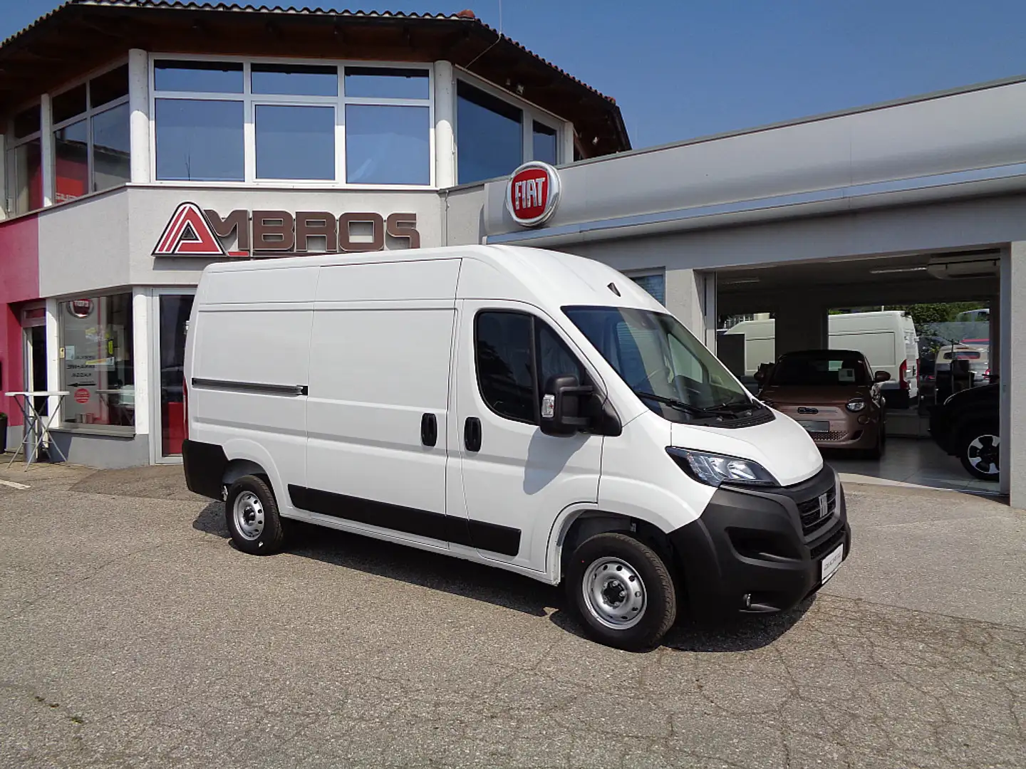 Fiat Ducato 35 L2H2 140 Kasten 1470kg NUTZLAST Weiß - 2