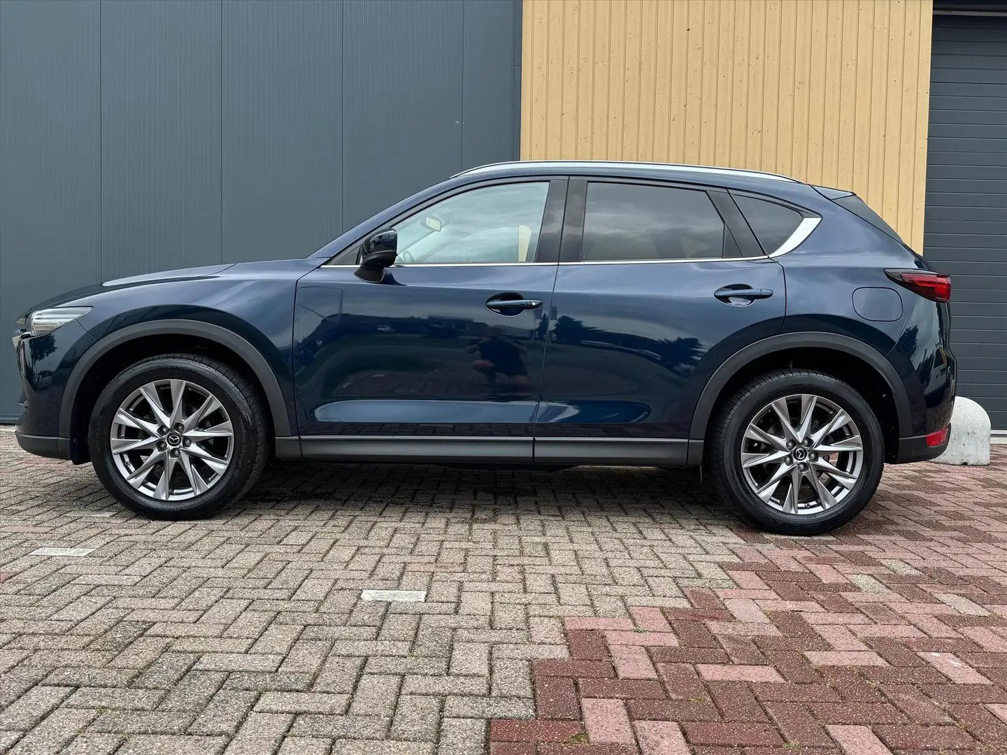 Mazda CX-5 2.0 SKYACTIV-G 165pk Business Luxury | NL Auto | T Bleu - 2