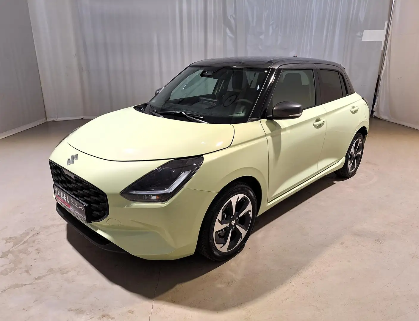 Suzuki Swift 1.2 Dualjet Hybrid Comfort+ LED|NAVI|ACC|SHZ Gelb - 2