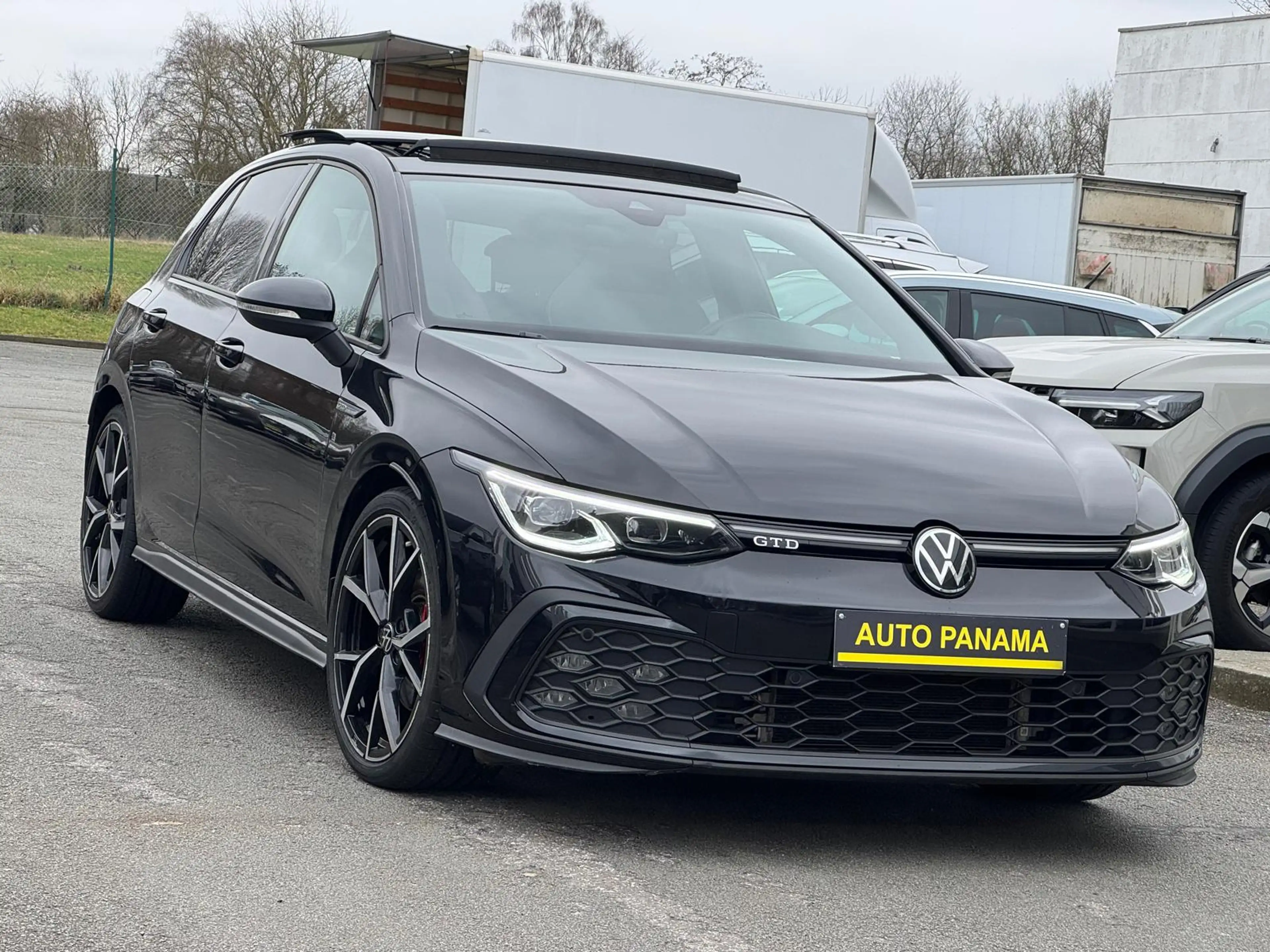 Volkswagen Golf GTD Golf 2.0 SCR TDi DSG 200CV TOIT PANORAMIQUE COCKPI — photo 4