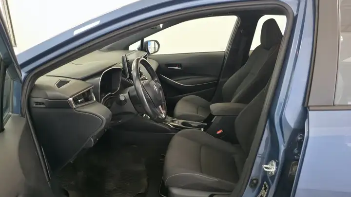 Toyota Auris 2022, foto 7