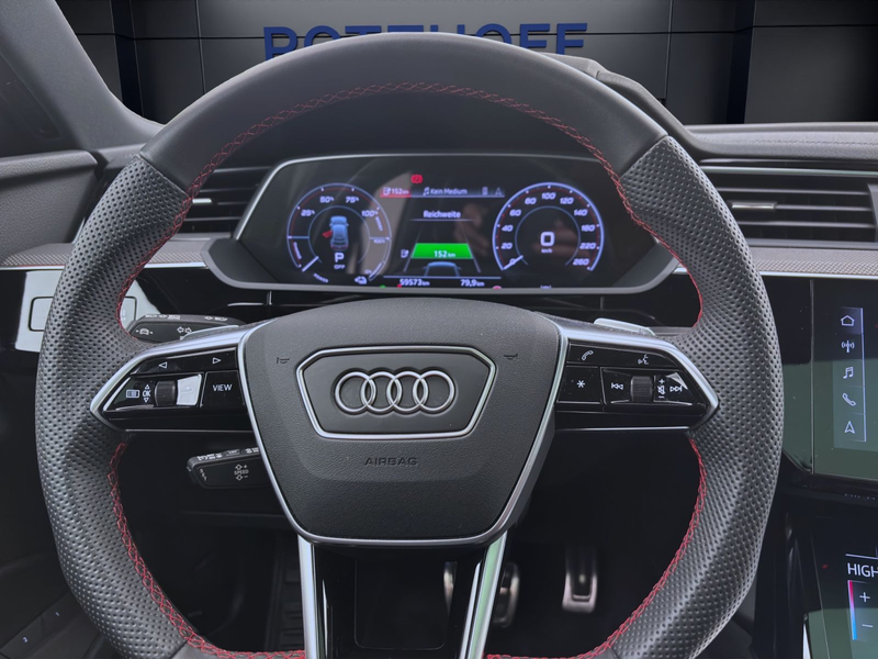 Audi Q8 Sportback 55 e-tron Q S LINE PANO NAVI+ B&O L — photo 13