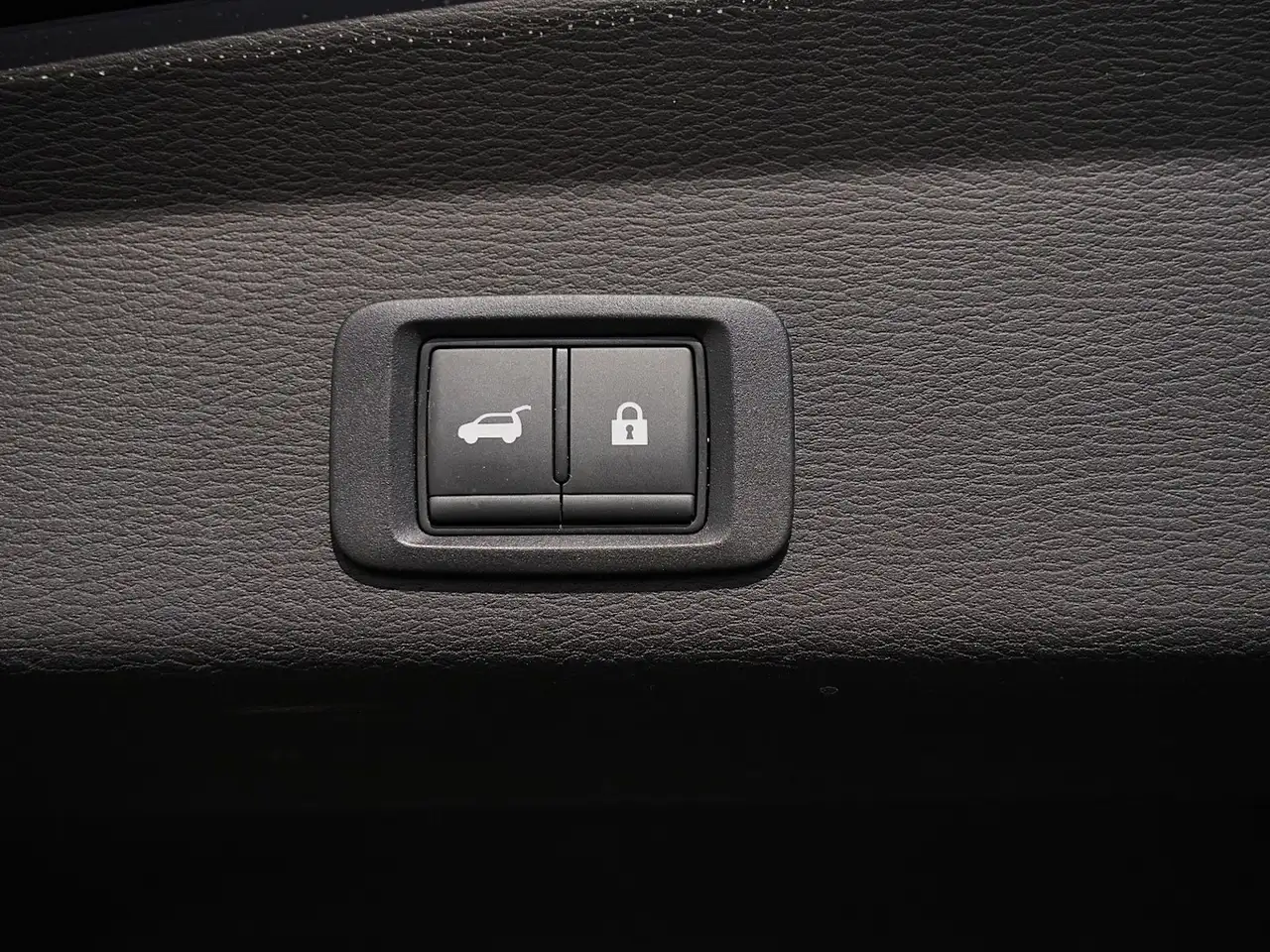 Mitsubishi Outlander снимка Mitsubishi Outlander