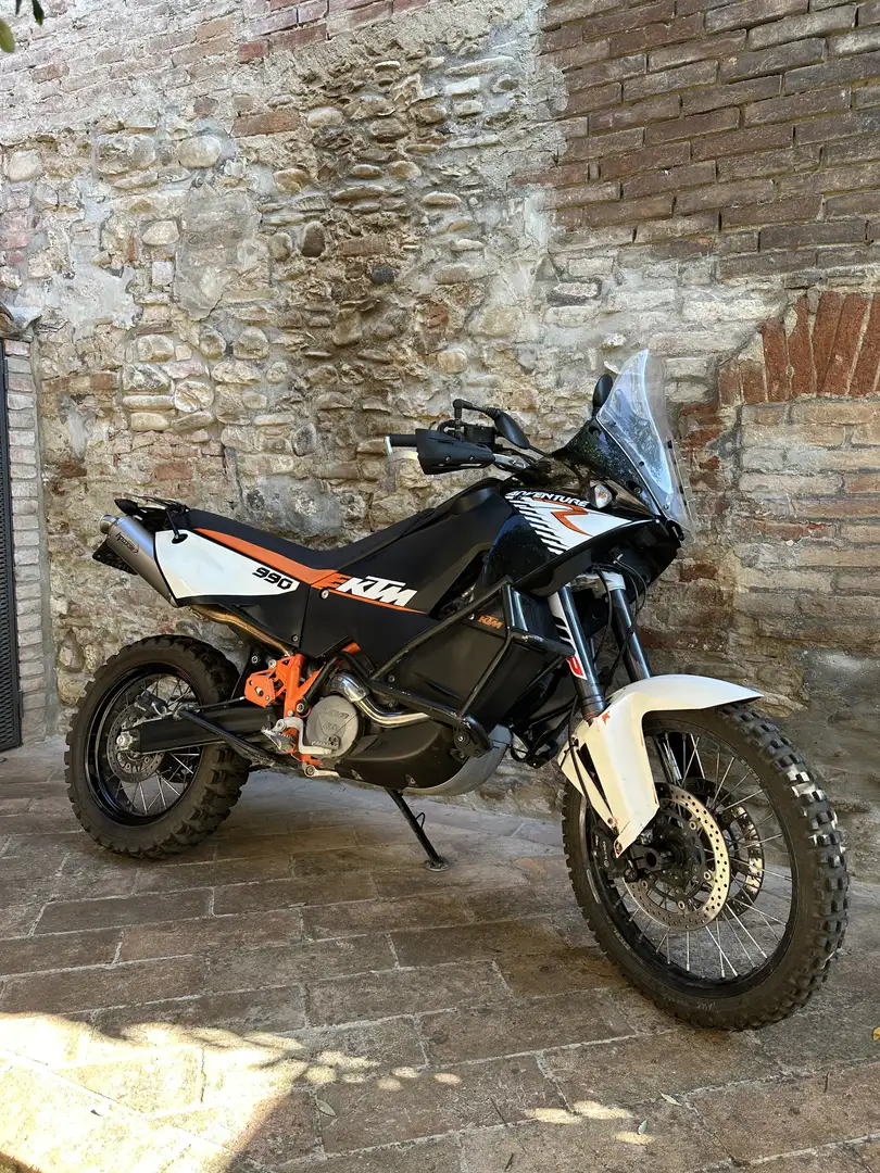 KTM 990 Adventure R - 1