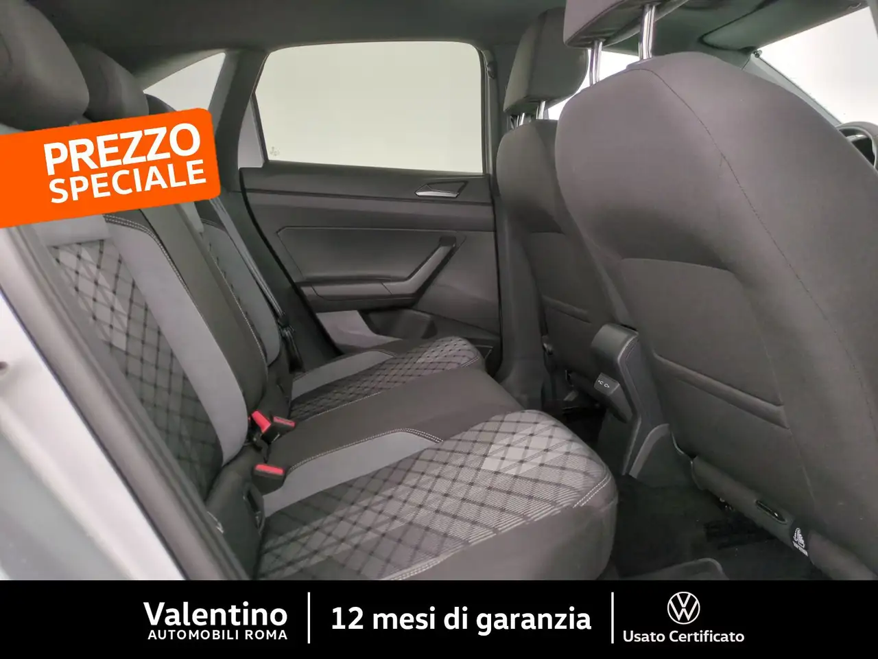 Volkswagen Taigo 1.5 TSI DSG ACT R-Line 12