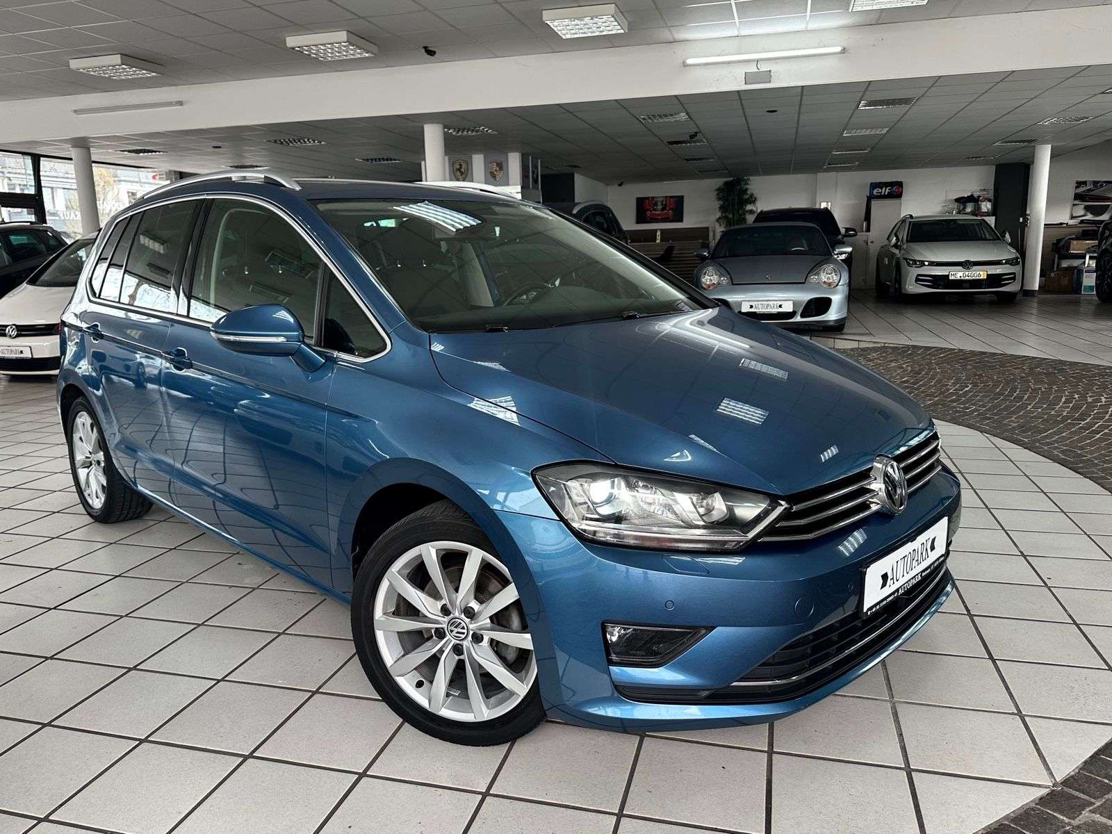 Second hand Volkswagen Golf Sportsvan 2.0