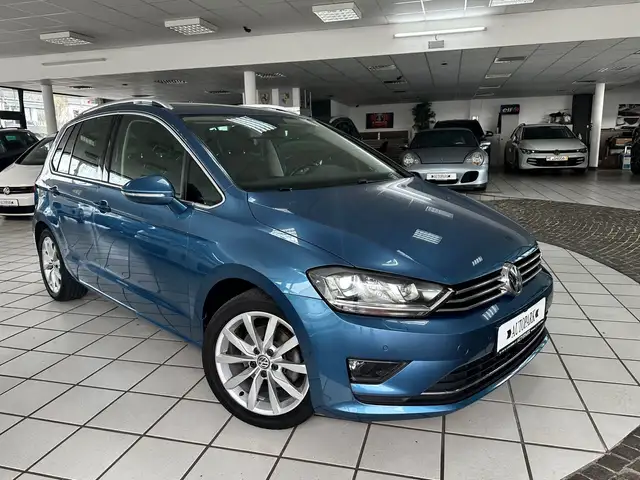 Volkswagen Golf Sportsvan Sportsvan 2.0TDI HighlineNavi Xenon StdHzg 1HD!