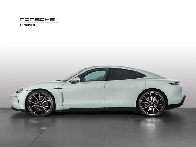 Porsche Taycan view 3