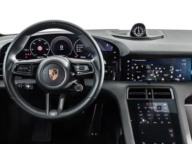 Porsche Taycan view 11