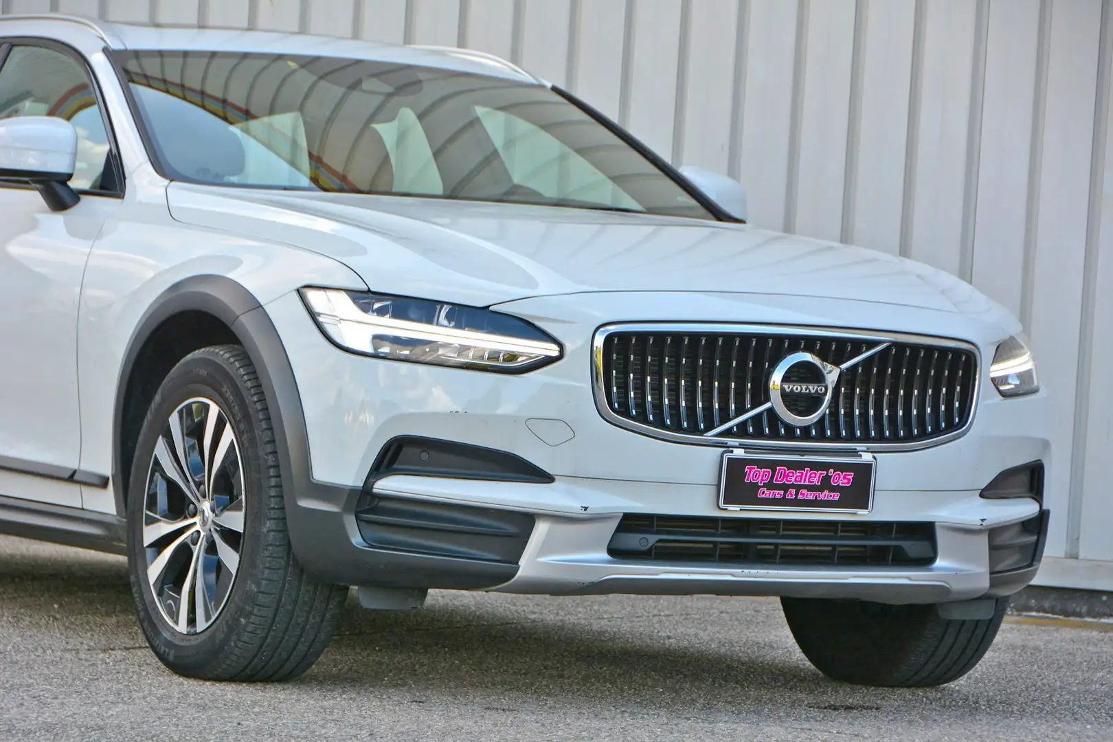Volvo V90 Cross Country 2.0 T5 polestar AWD 253cv geartronic *INTROVABILE* Wit - 2