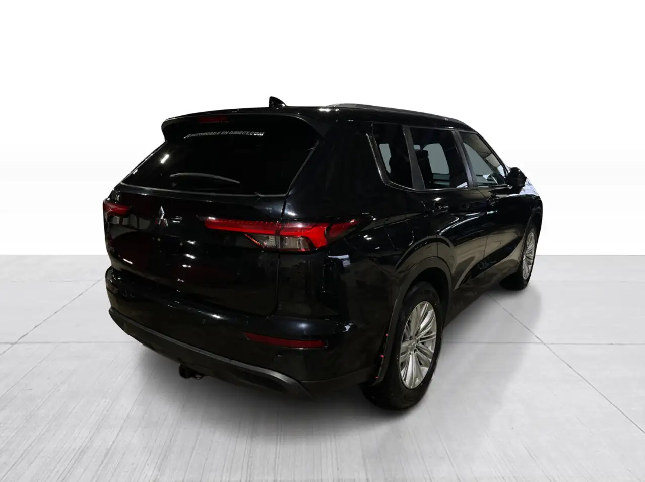 Mitsubishi Outlander снимка Mitsubishi Outlander